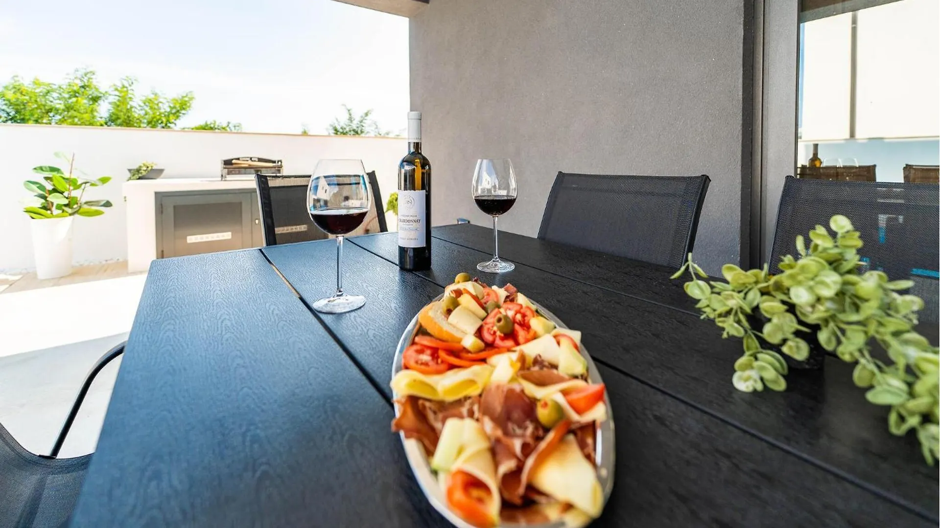 Holiday home 4 Bedroom Lovely Home In Zadar