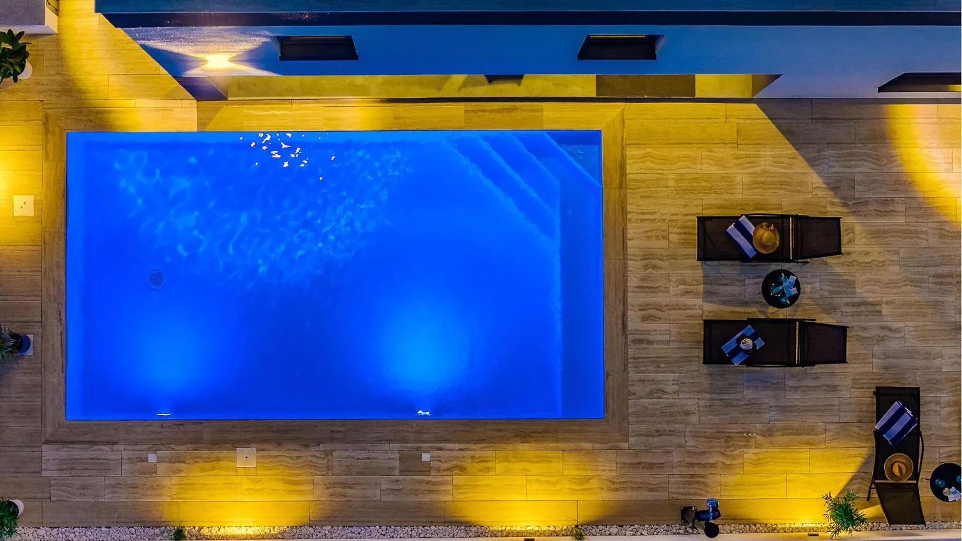 4 Bedroom Lovely Home In Zadar Holiday home