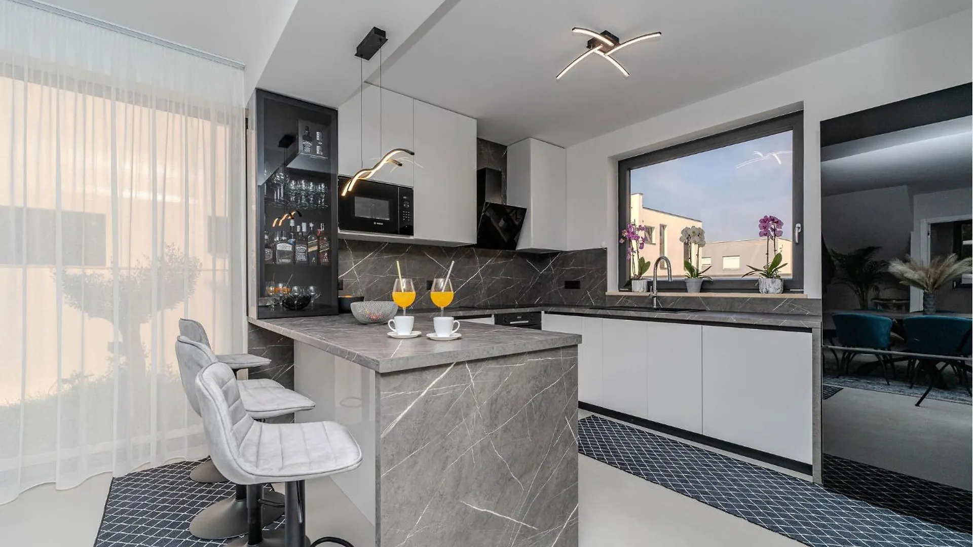 4 Bedroom Lovely Home In Zadar
