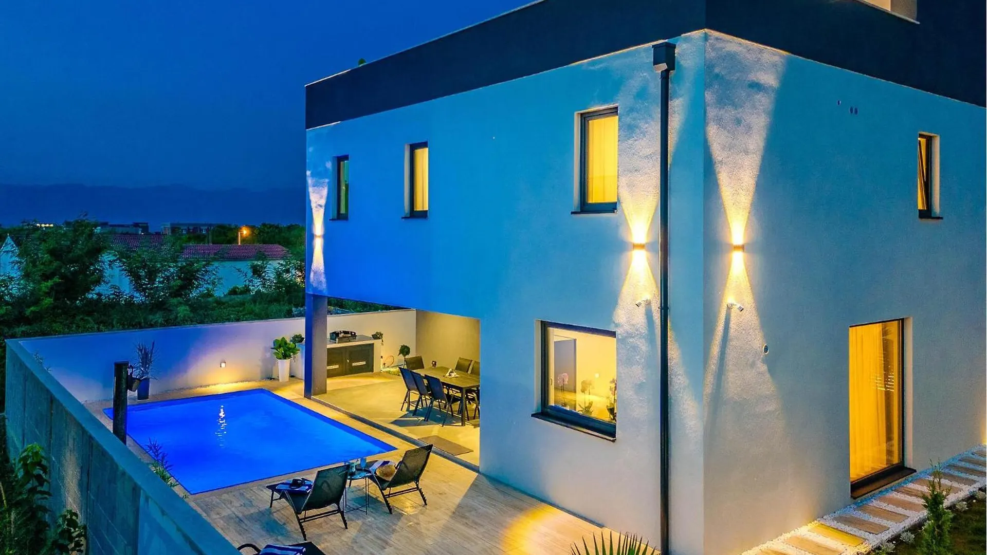 4 Bedroom Lovely Home In Zadar
