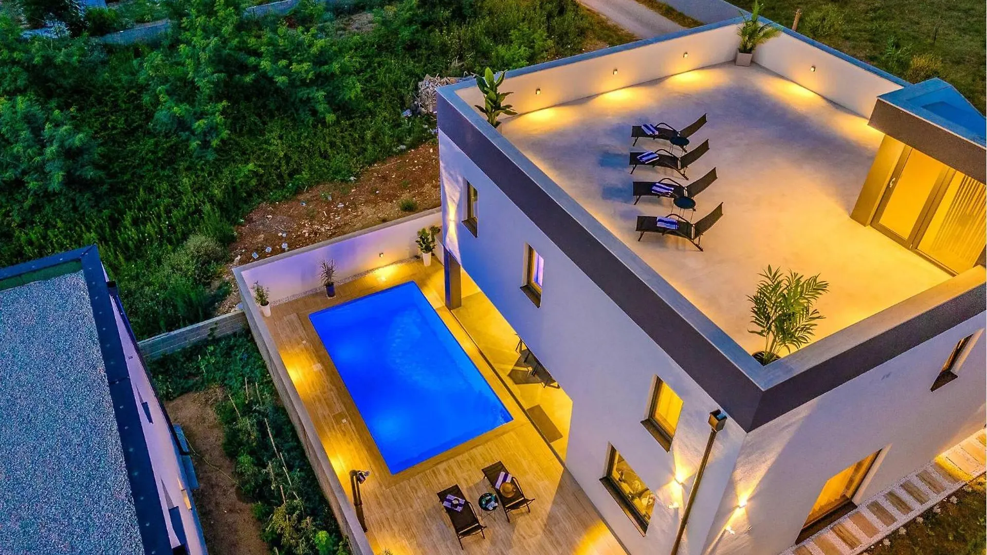 4 Bedroom Lovely Home In Zadar
